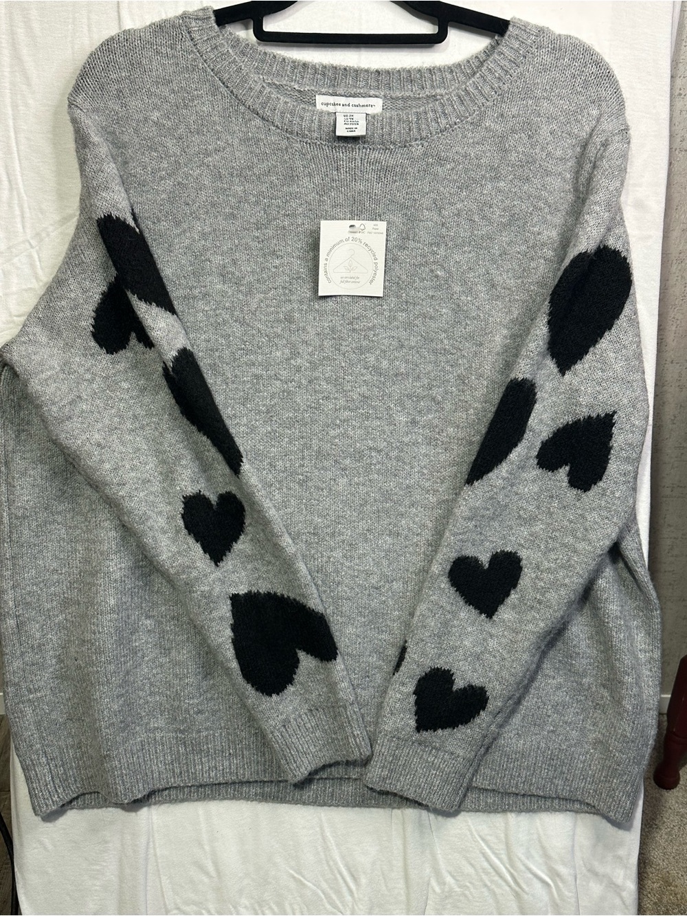 Cupcakes and Cashmere Gray Crew Neck Heart Sleeve Sweater NWT 2X